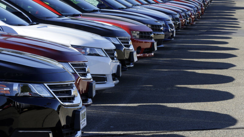 Why Should You Sell Your Car to a Removal Company?