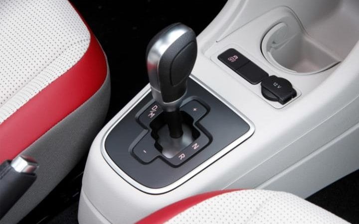 Why Will Cars with Manual Transmission Always Be Popular?